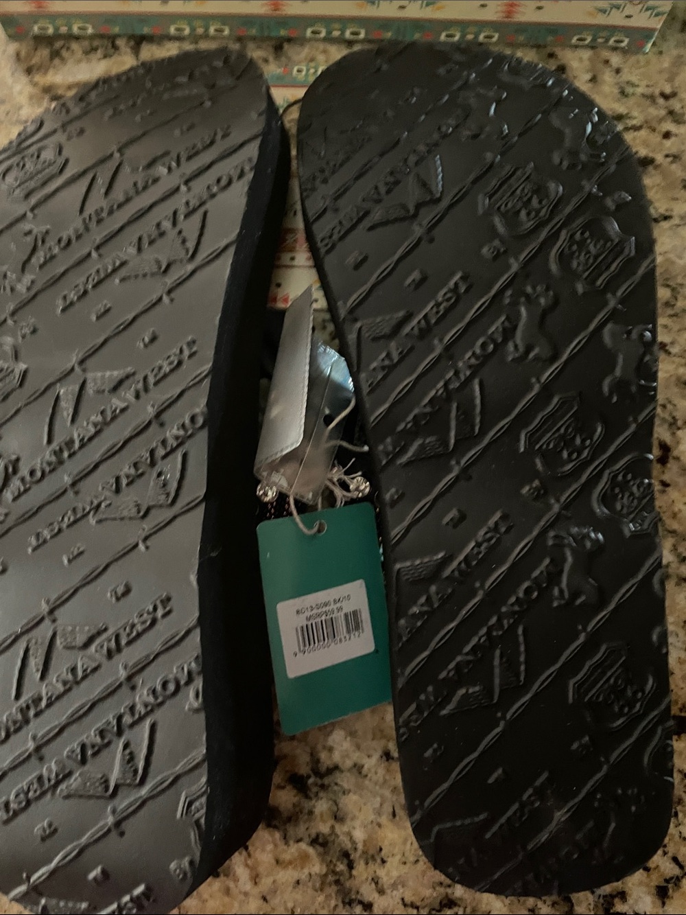 Montana West Black & Turquoise Beaded Western Thong Sandals - Picture 4 of 6